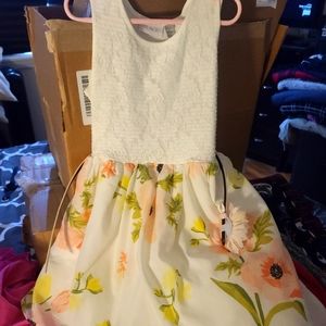 Girls Floral Party Dress Size M (7/8)